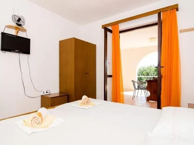 Barbara - With Terrace And Sea View Br 2 *