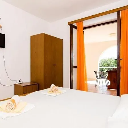 Barbara - With Terrace And Sea View Br 2 *