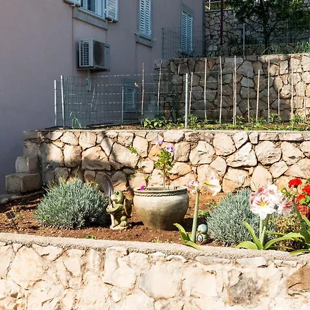 Lägenhet Barbara - With Terrace And Sea View Br 2 Mlini